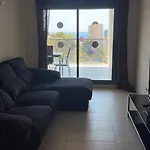 Apartamento Con Vista Al Mar Y Montana